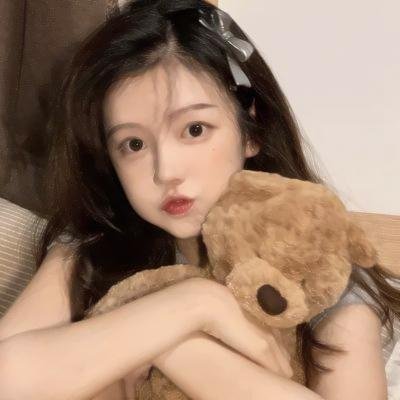 偏爱靠近你 高清封面